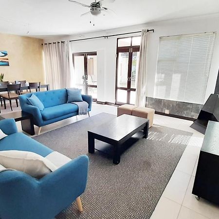 Hadingham Russell Holiday House Херманус Экстерьер фото